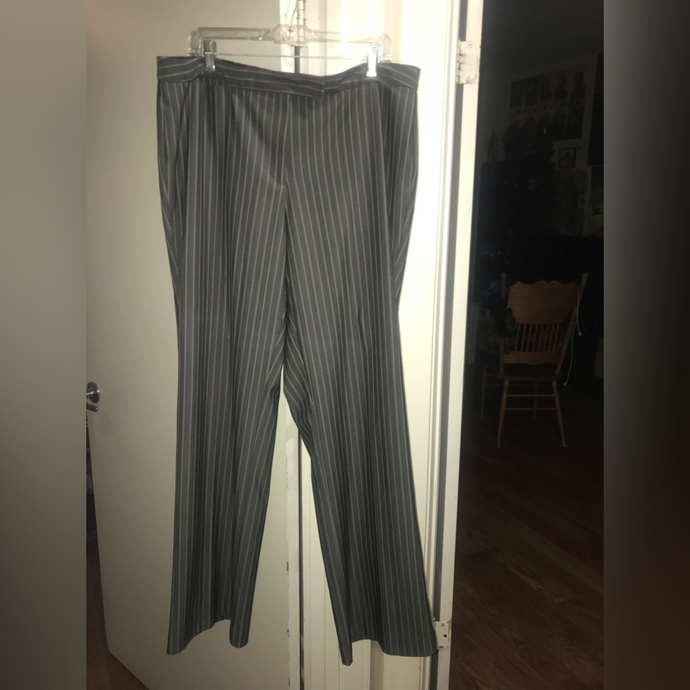 Womens slacks preowned